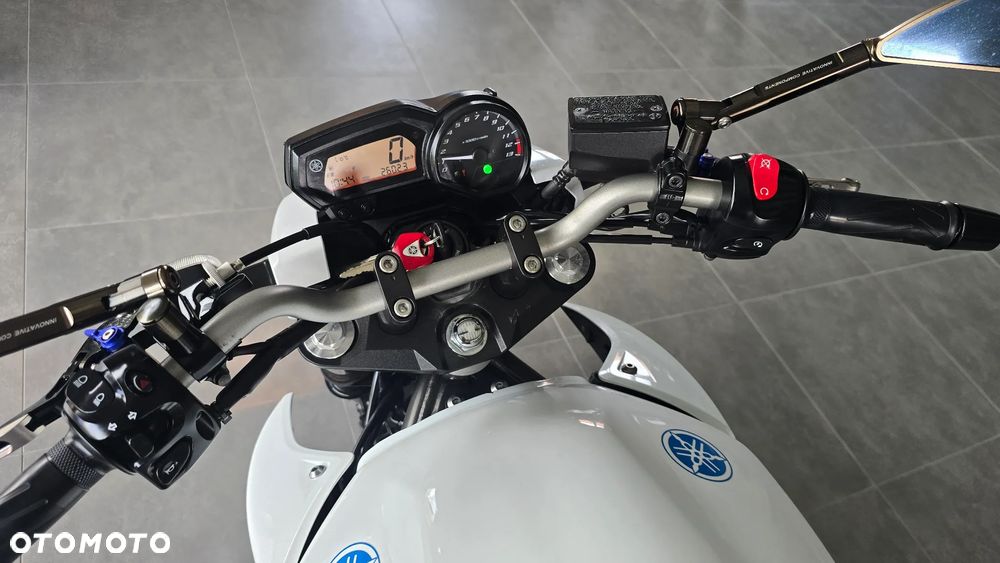 Yamaha XJ - 7