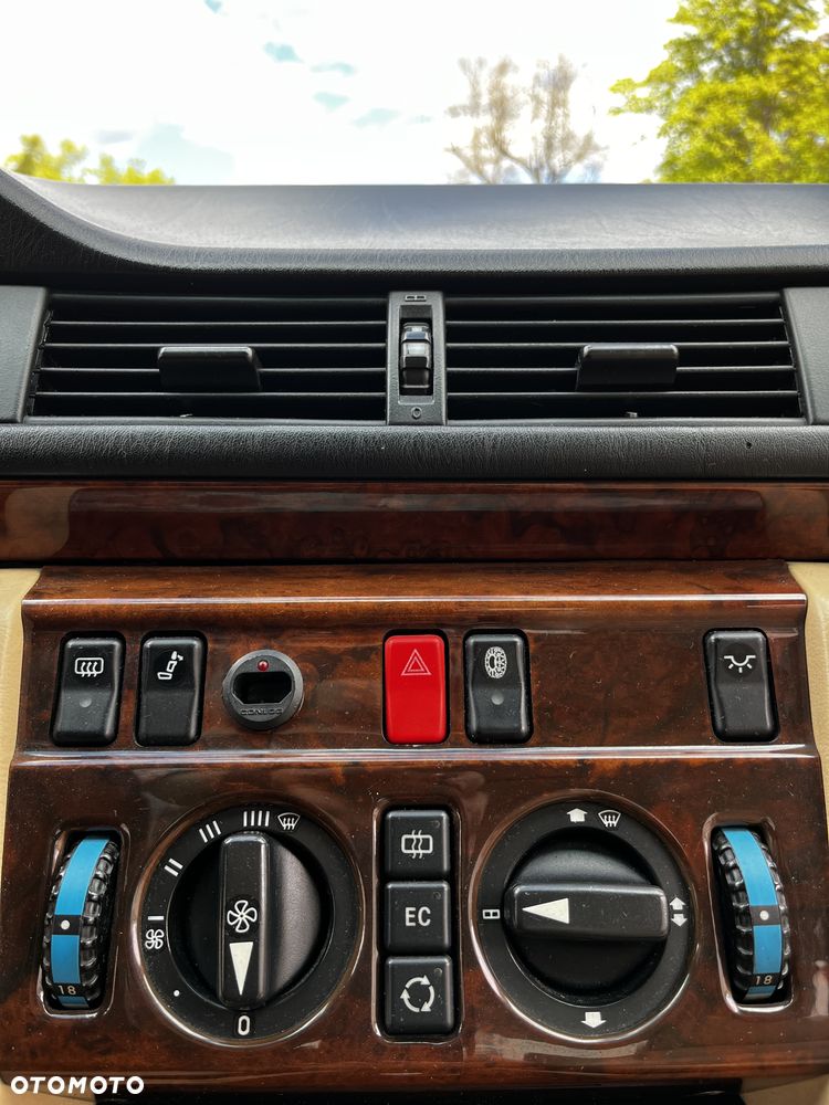 Mercedes-Benz W124 (1984-1993) - 20