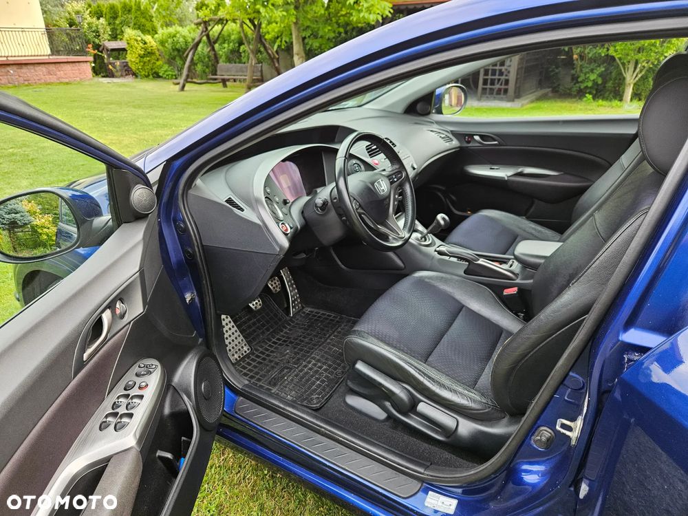 Honda Civic 1.4 Sport - 12