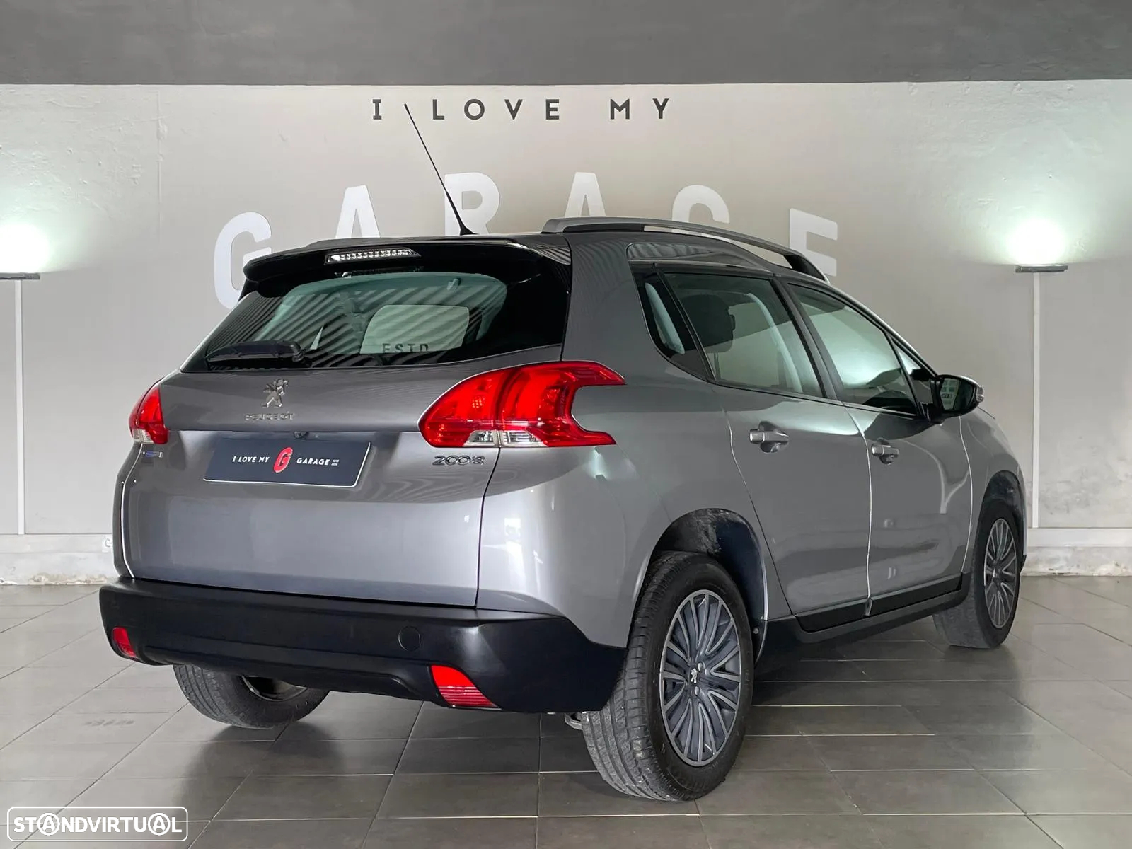 Peugeot 2008 - 5
