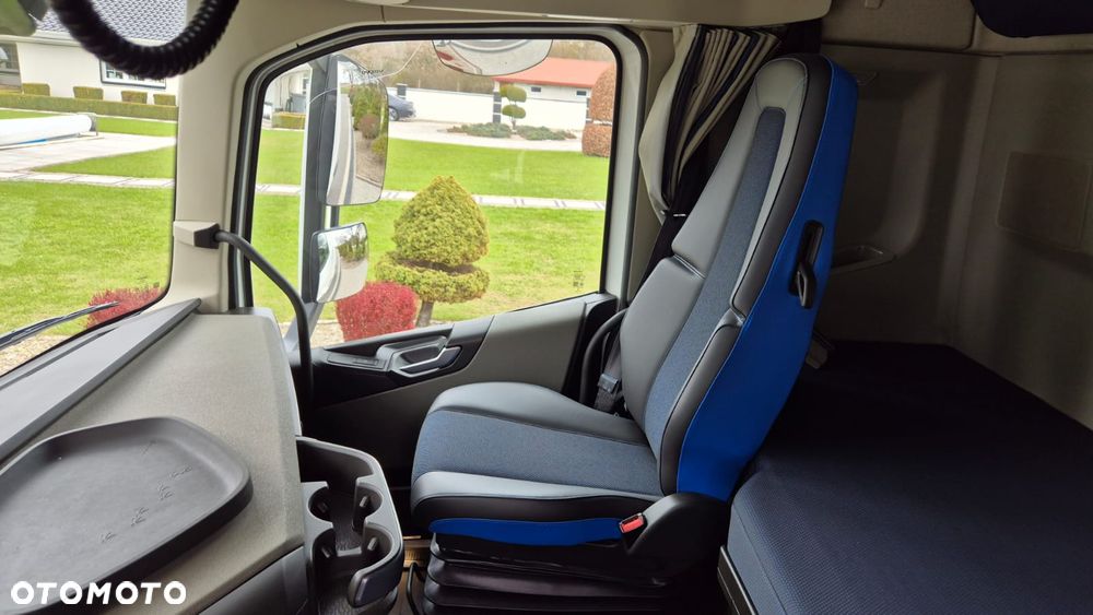 Volvo ///FH///500///2022///1 TURBINA ///JEDYNE 183 TYŚ KM/// GLOBETROTTER///XXL/// KLIMATYZACJA POSTOJOWA/// ZABUDOWY MIĘDZYOSIOWE/// ALUMINIOWE FELGI///FULL LED/// VIRTUAL COCPIT///PEDANTYCZNY  STAN///JAK NOWY - 29