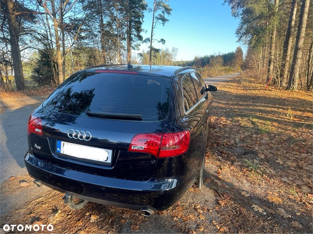 Audi A6 Avant 2.4 - 2
