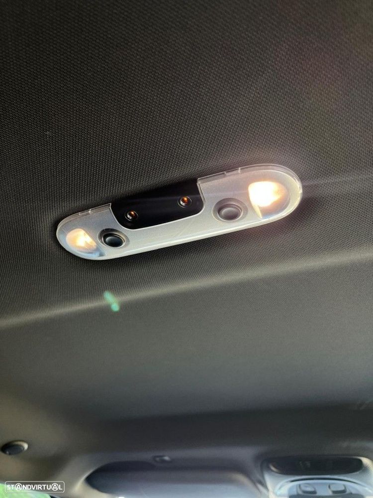 MINI 5 Portas One Classic Auto - 38