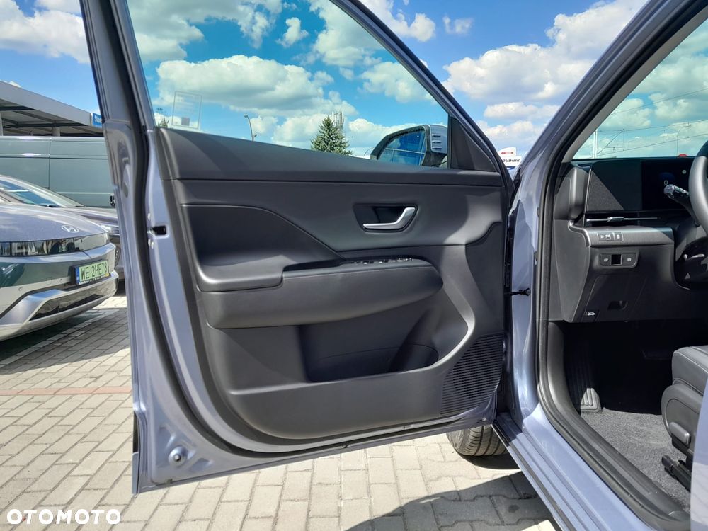 Hyundai Kona 65kWh Executive - 32