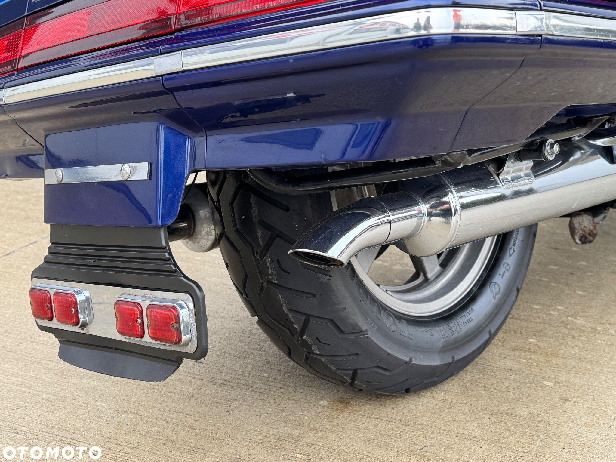 Honda GL - 9