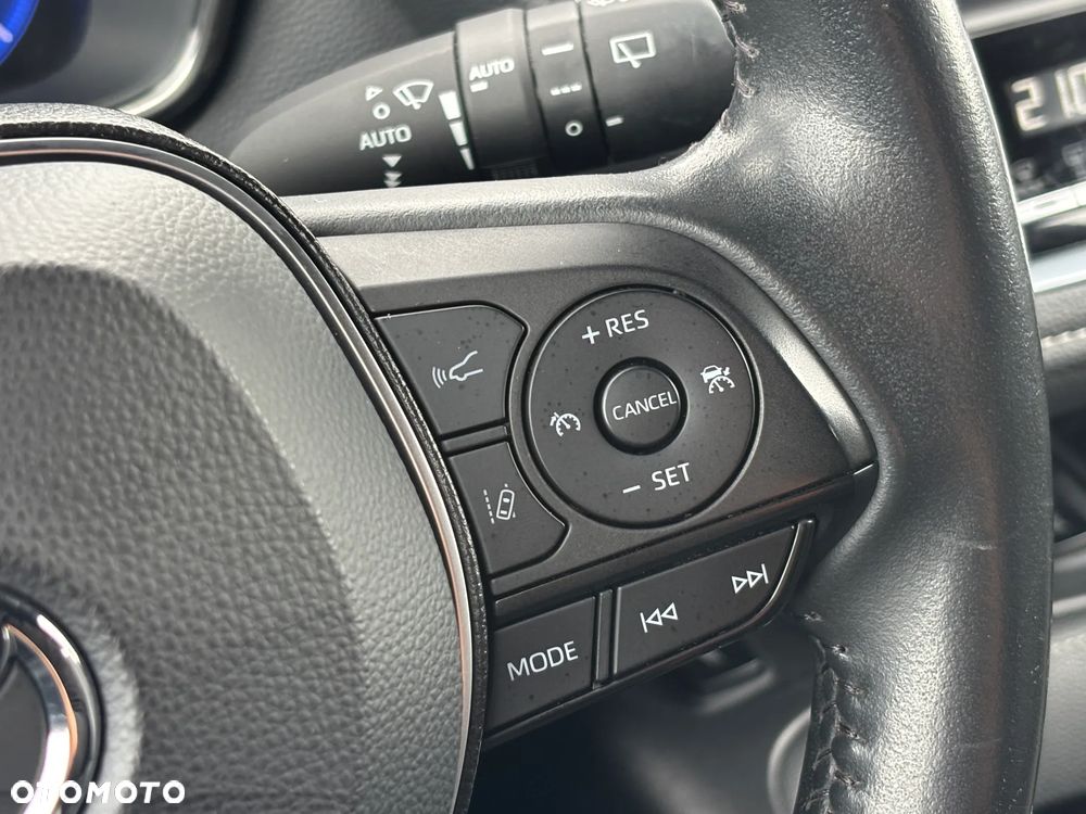 Toyota Corolla 1.8 Hybrid Executive - 23
