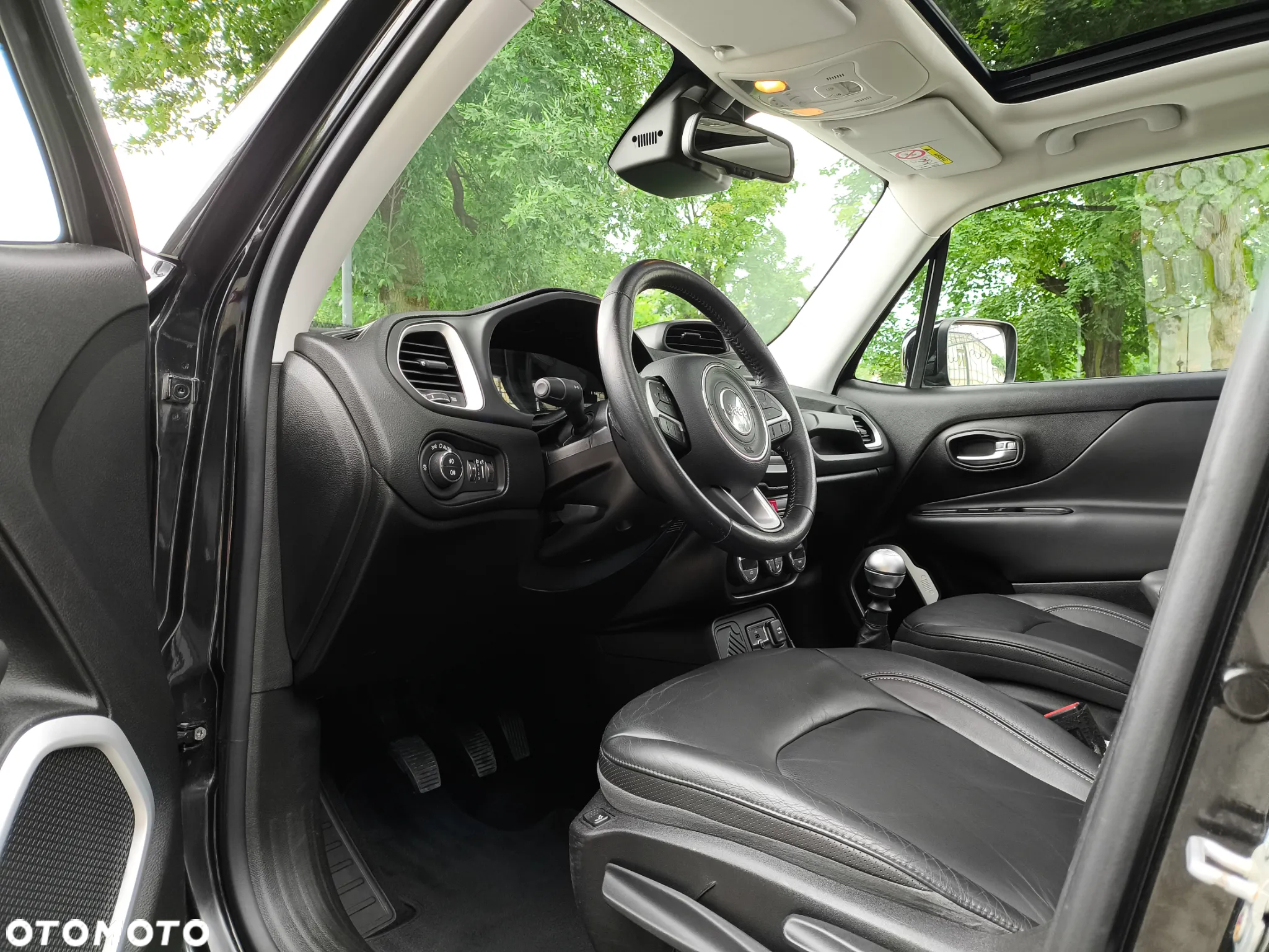 Jeep Renegade 1.4 MultiAir Limited - 22