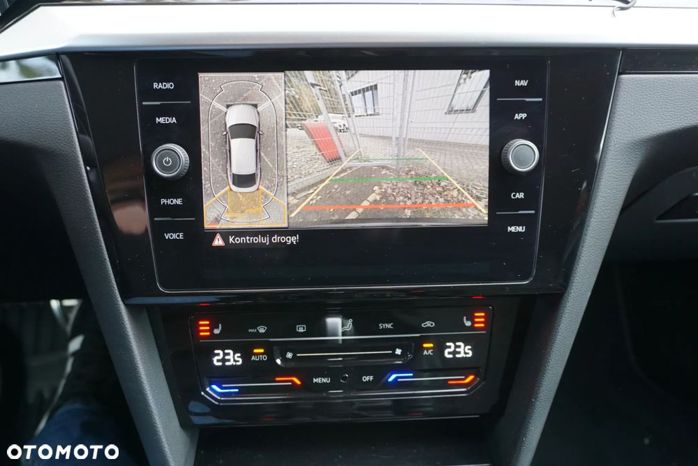 Volkswagen Arteon 2.0 TDI SCR DSG - 27