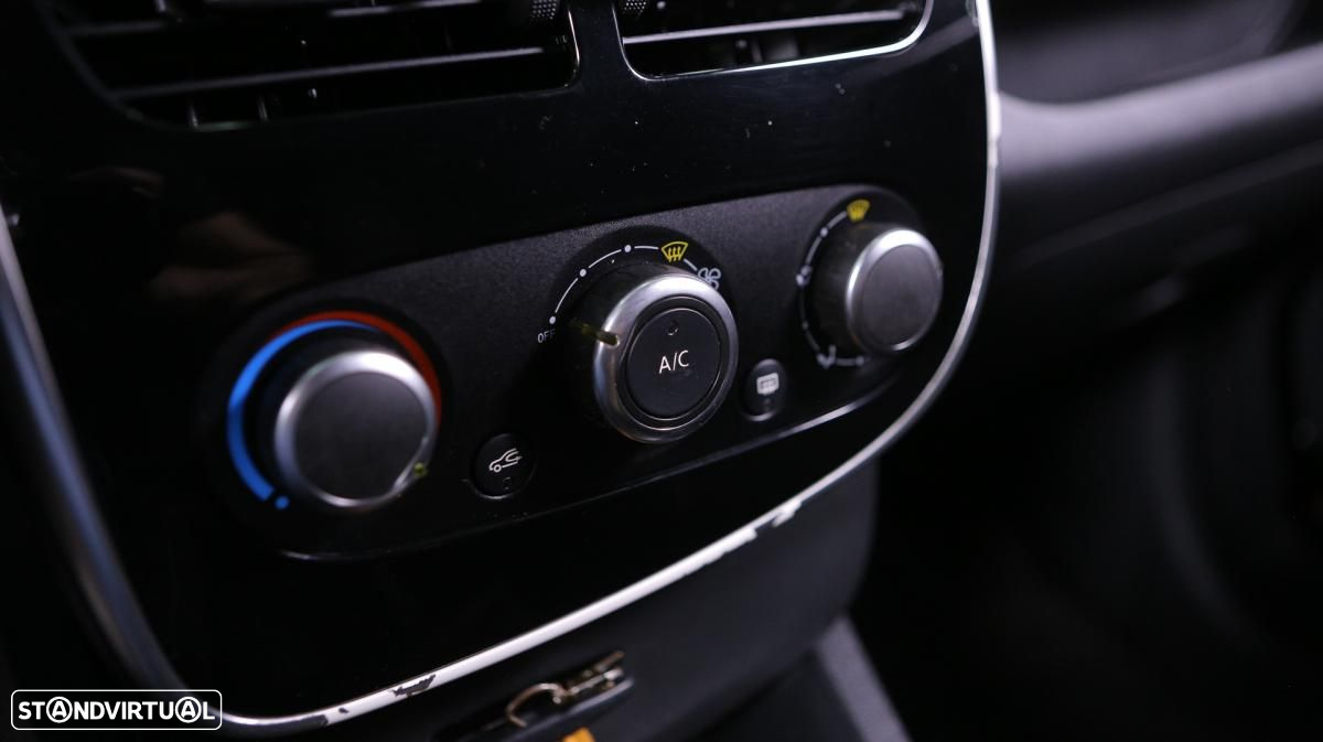 Renault Clio 1.5 dCi Limited - 15