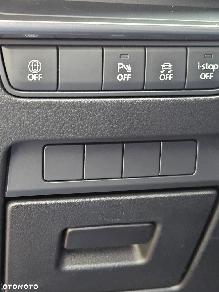 Mazda 3 2.0 mHEV Kai - 20