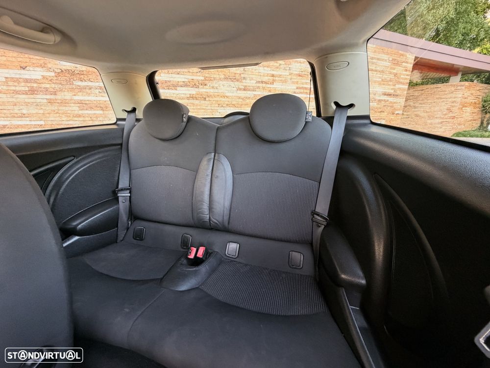MINI 3 Portas - 8