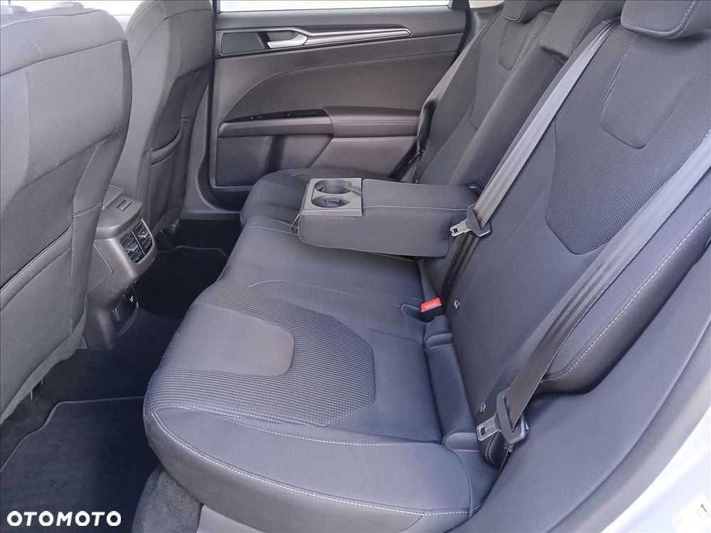 Ford Mondeo 2.0 EcoBlue Titanium - 12