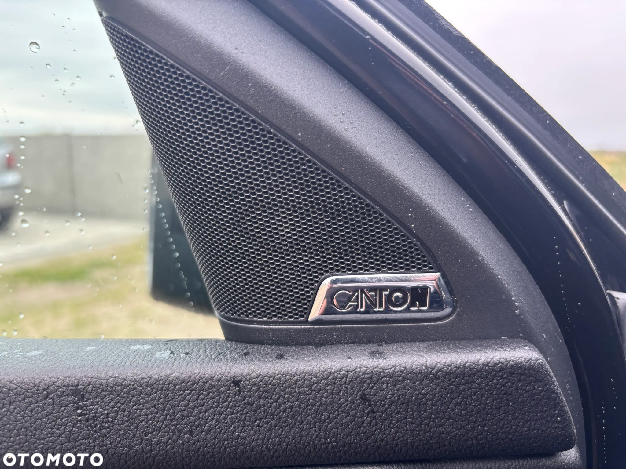 Skoda Octavia Combi 2.0 TDI DSG L&K - 18