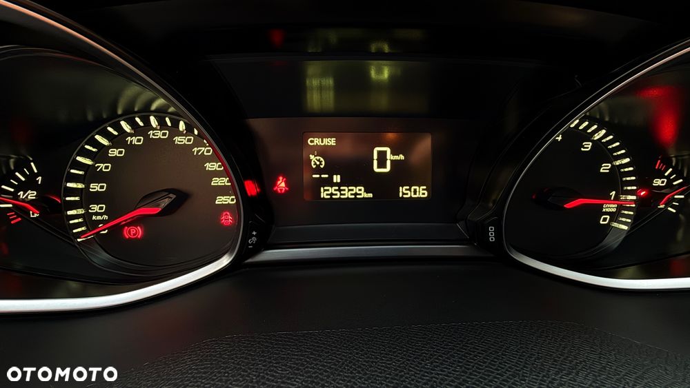 Peugeot 308 PureTech 130 GPF Stop & Start Active Business-Paket - 19