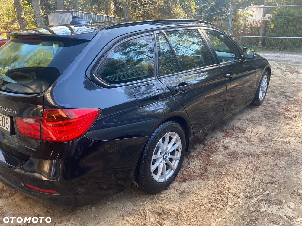 BMW Seria 3 320d - 5
