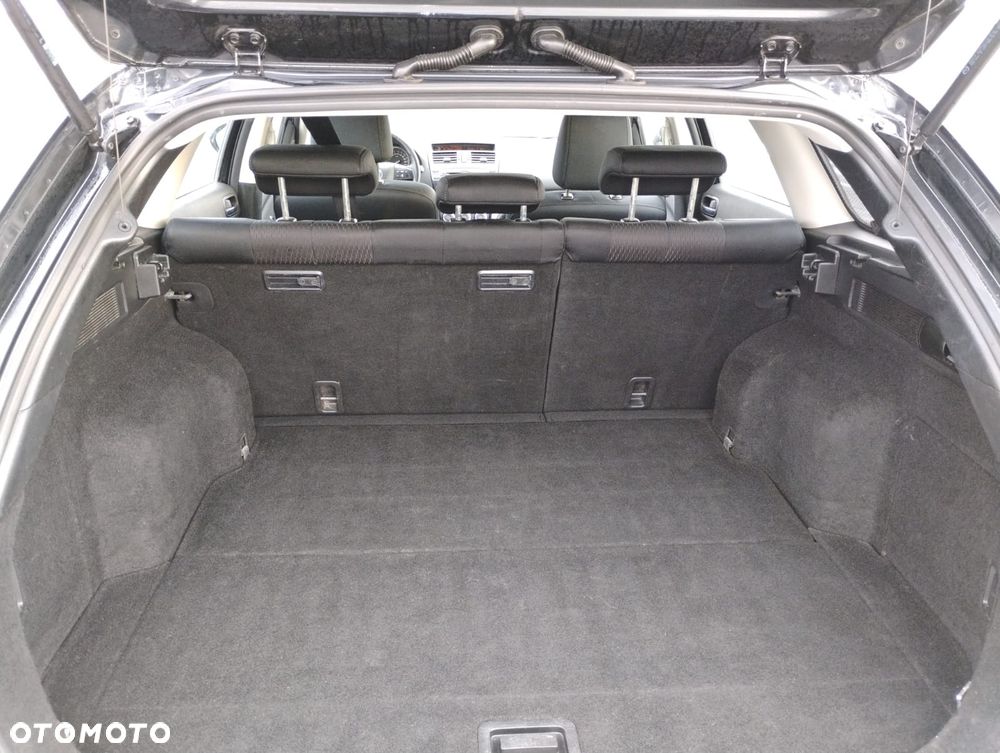 Mazda 6 Sport 2.0 MZR DISI Edition - 12