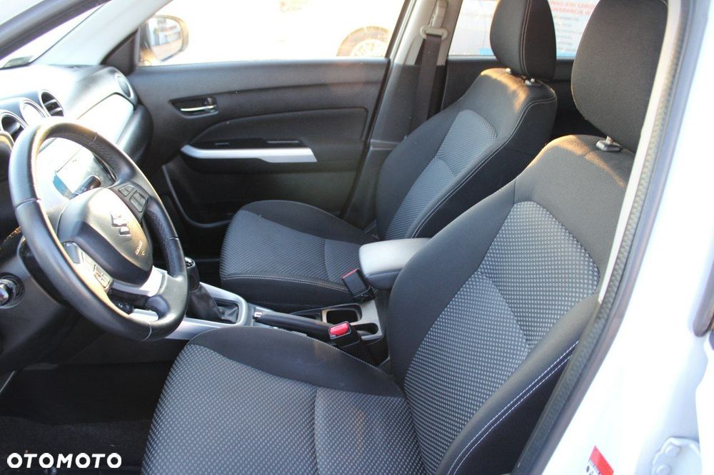 Suzuki Vitara - 10