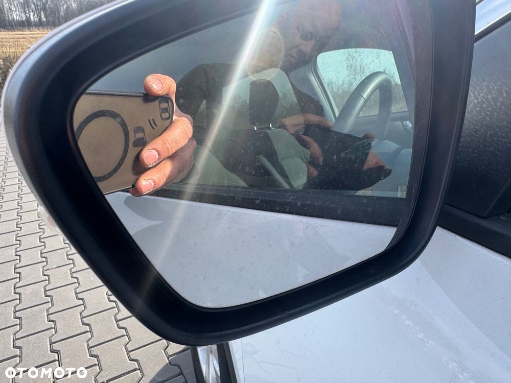 Ford Kuga 2.5 FHEV FWD Titanium - 31