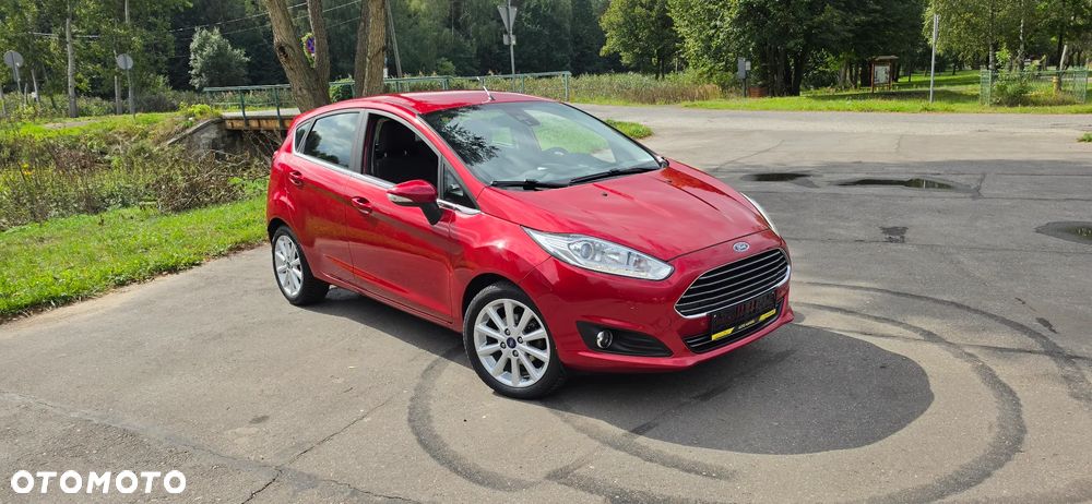 Ford Fiesta 1.0 EcoBoost S&S TITANIUM - 4
