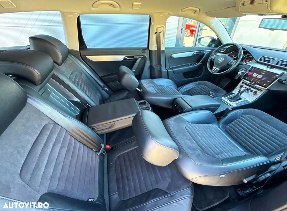 Volkswagen Passat 2.0 TDI BlueMotion Technology DSG Highline - 9