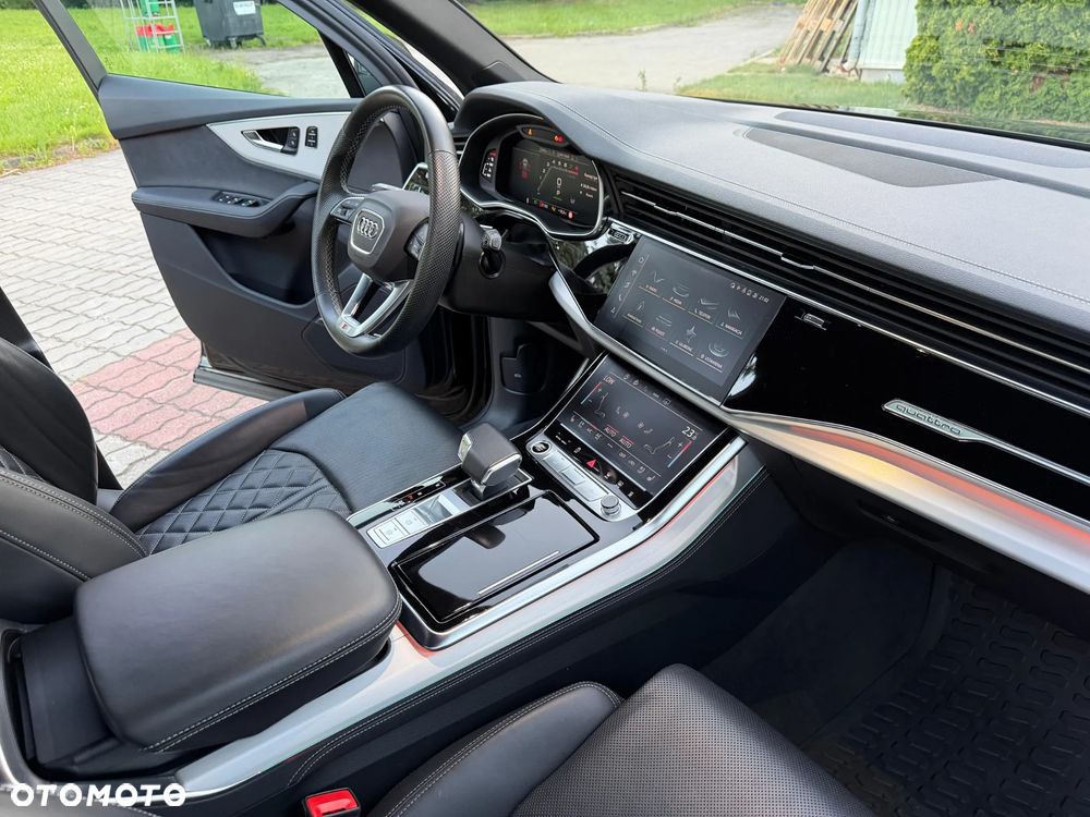 Audi Q7 55 TFSI mHEV Quattro S Line Tiptr - 13