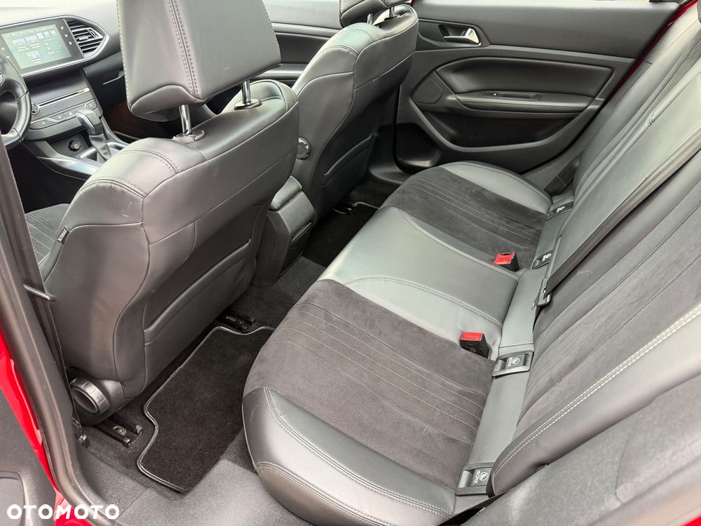 Peugeot 308 BlueHDi FAP 150 EAT6 Stop & Start Allure - 17