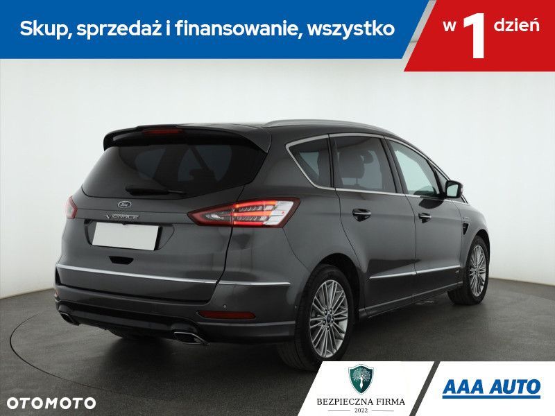 Ford S-Max - 7
