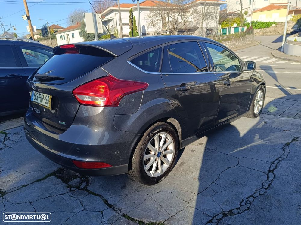 Ford Focus 1.0 SCTi ST-Line - 22
