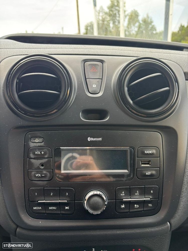 Dacia Dokker 1.5 dCi Essential - 17