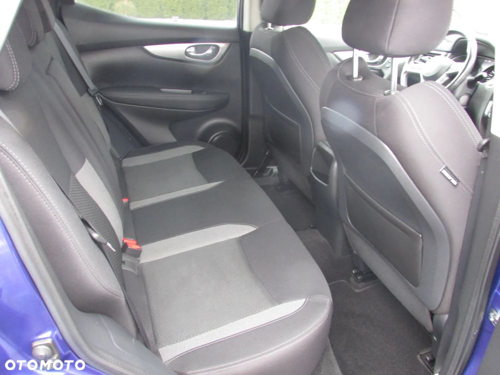 Nissan Qashqai 1.5 dCi N-WAY - 10