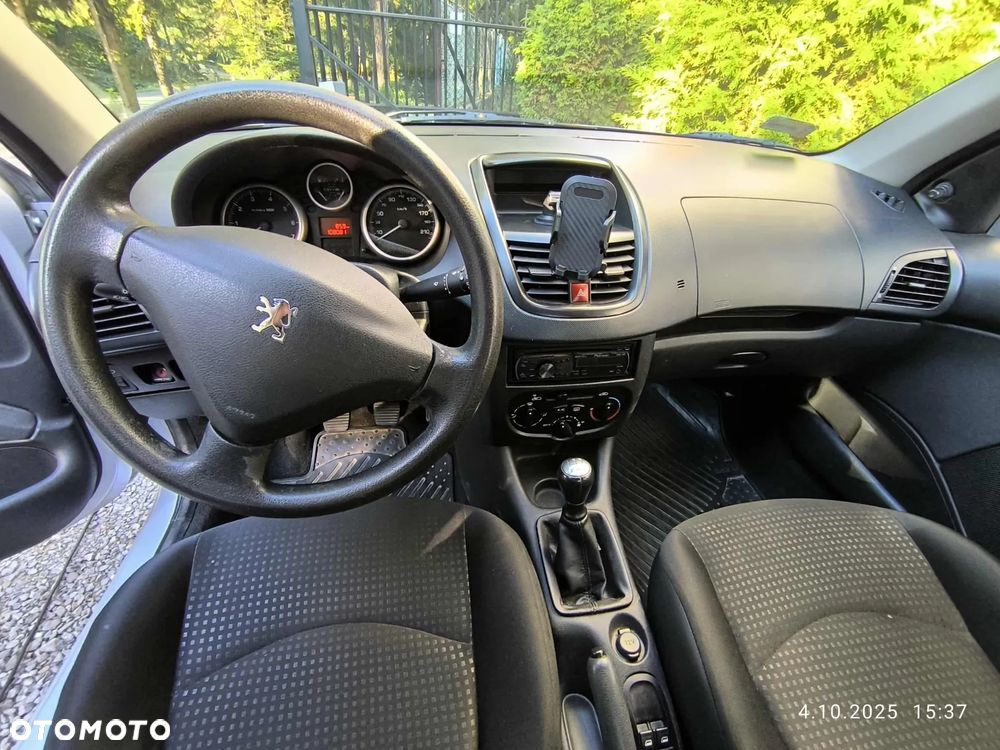 Peugeot 206 plus - 9