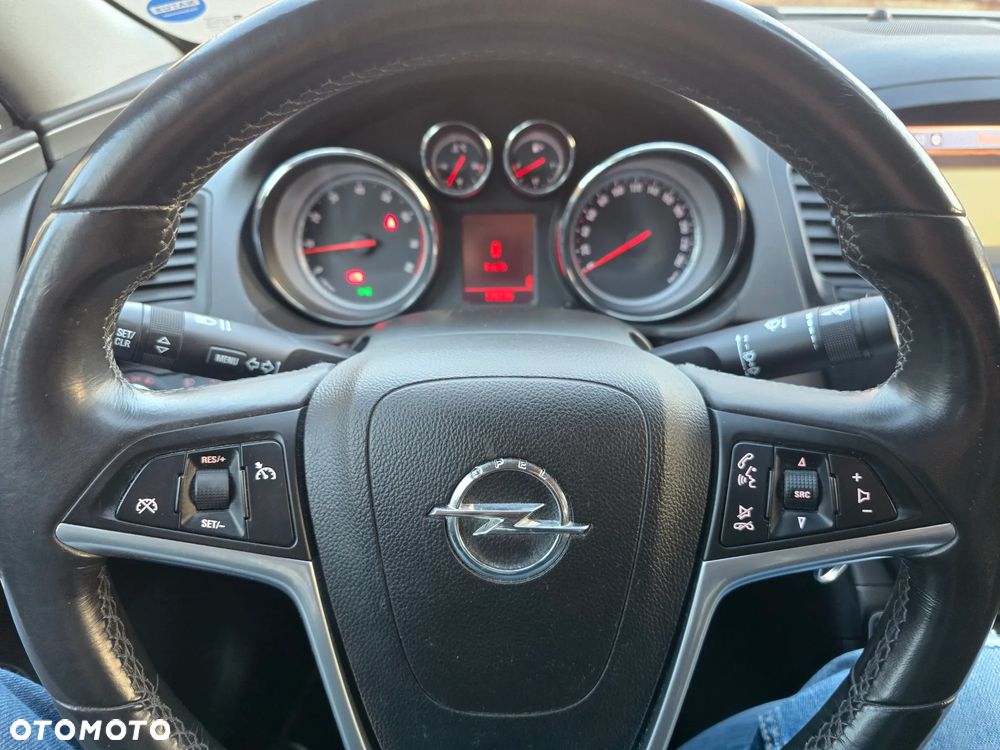 Opel Insignia 1.8 Cosmo - 23