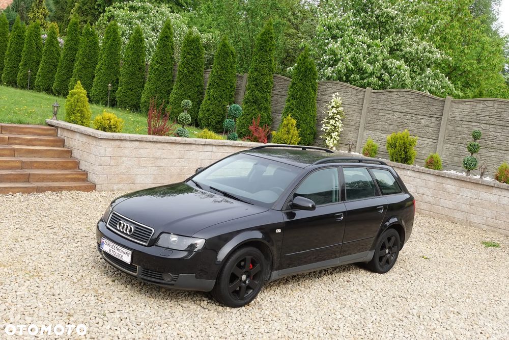 Audi A4 Avant - 4