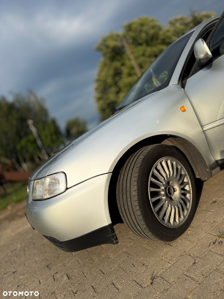Audi A3 Sportback - 2
