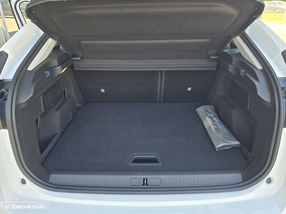 Citroën C4 1.2 PureTech Plus - 26
