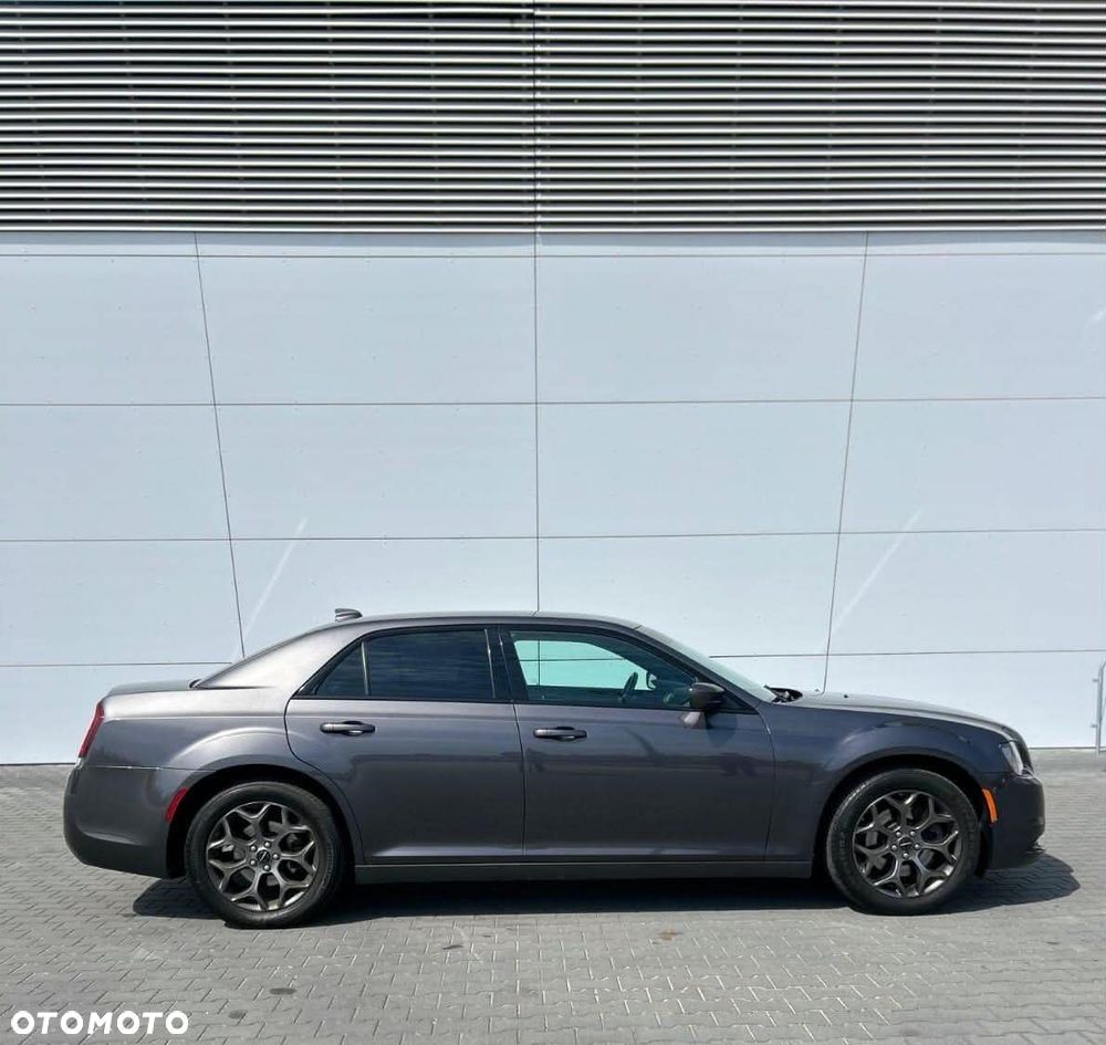 Chrysler 300s - 5