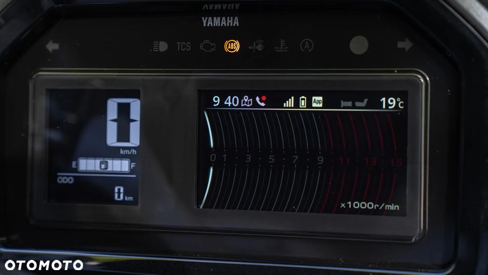 Yamaha X-max - 6