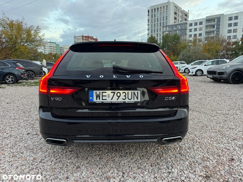 Volvo V90 D5 AWD R-Design - 9