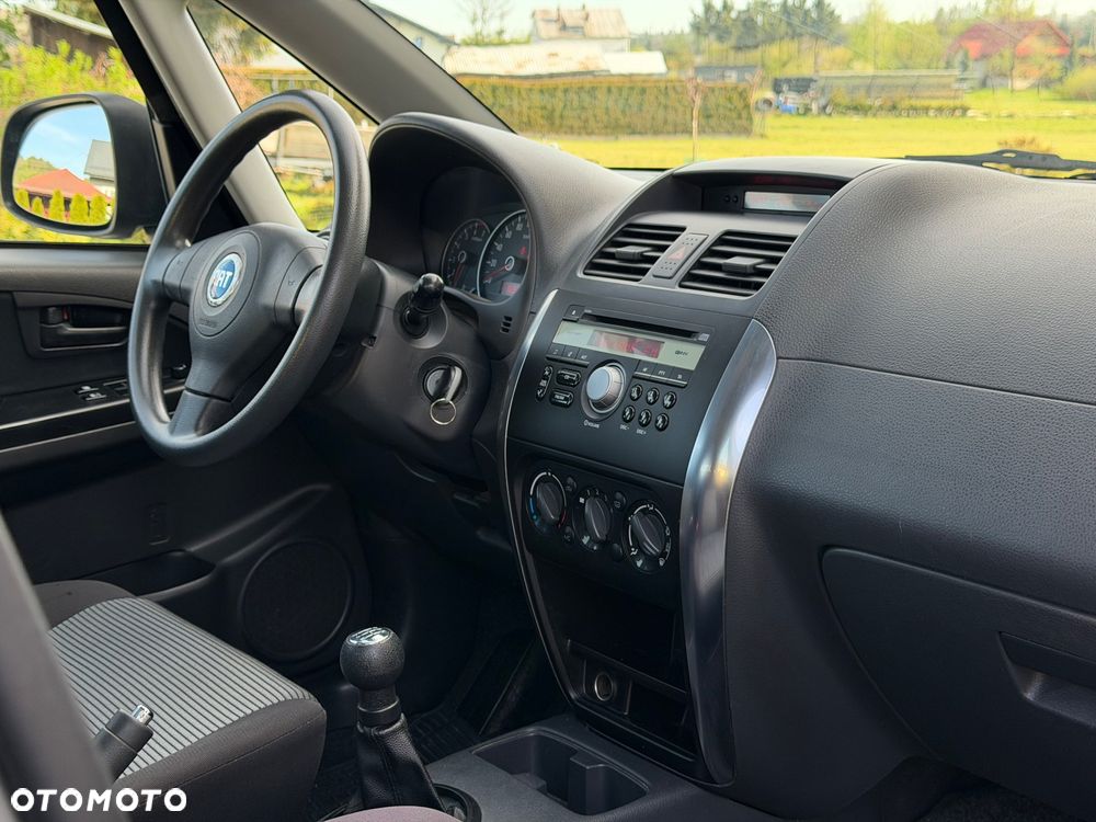 Fiat Sedici 1.6 16V 4x4 Dynamic - 30