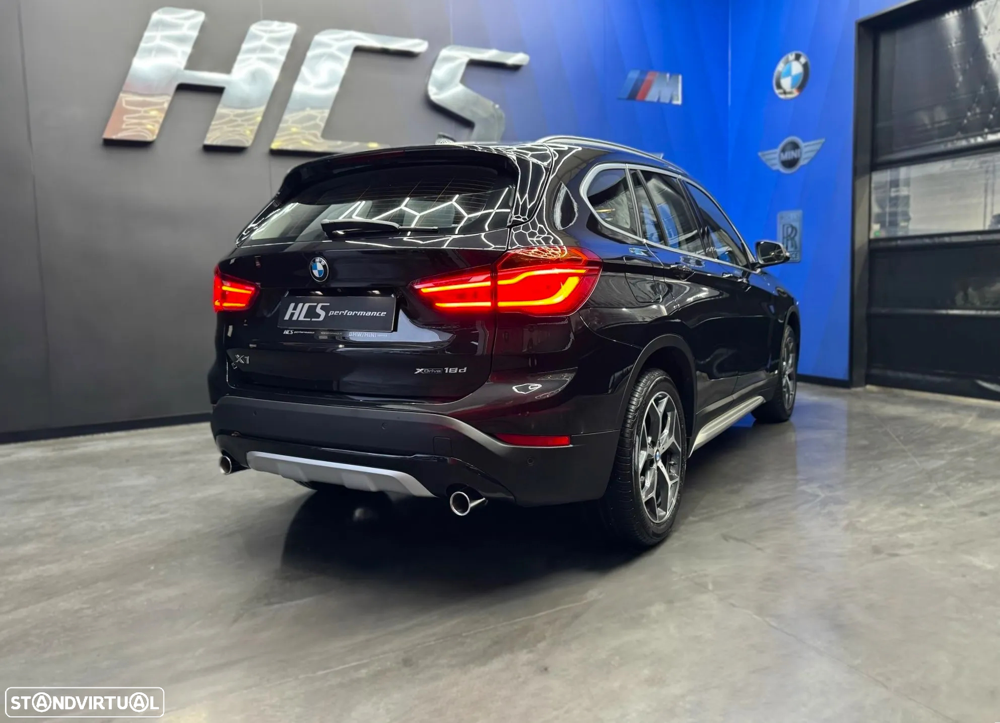 BMW X1 18 d sDrive Auto Line Sport - 4