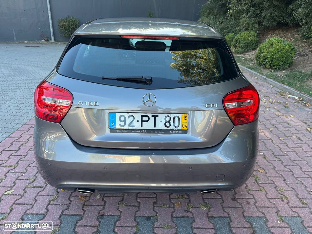 Mercedes-Benz A 180 CDi BE AMG Line - 5