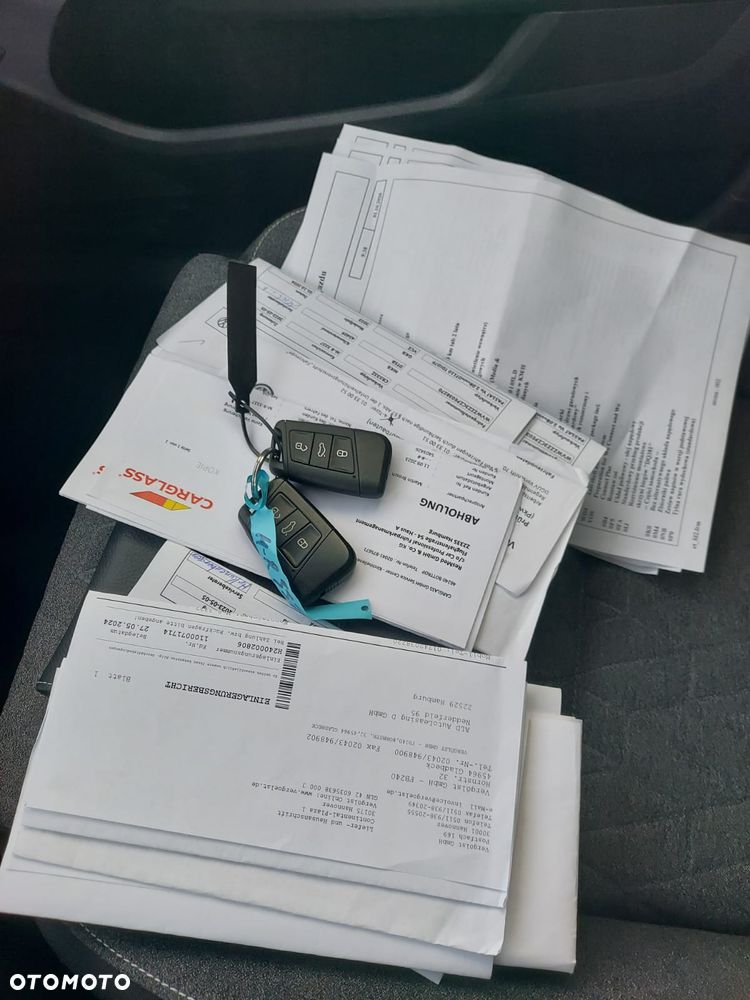 Volkswagen Passat 2.0 TDI SCR Style DSG - 28