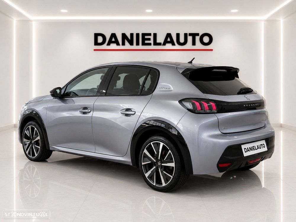 Peugeot 208 1.2 PureTech GT Line - 4