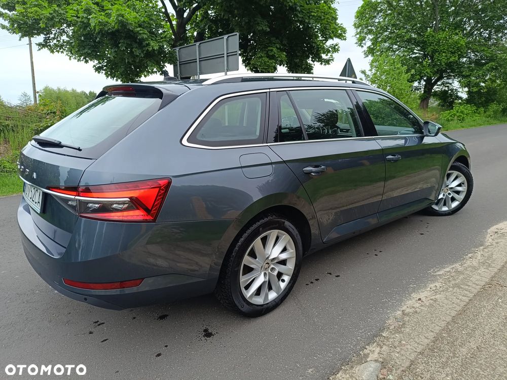 Skoda Superb 2.0 TDI Ambition DSG - 12