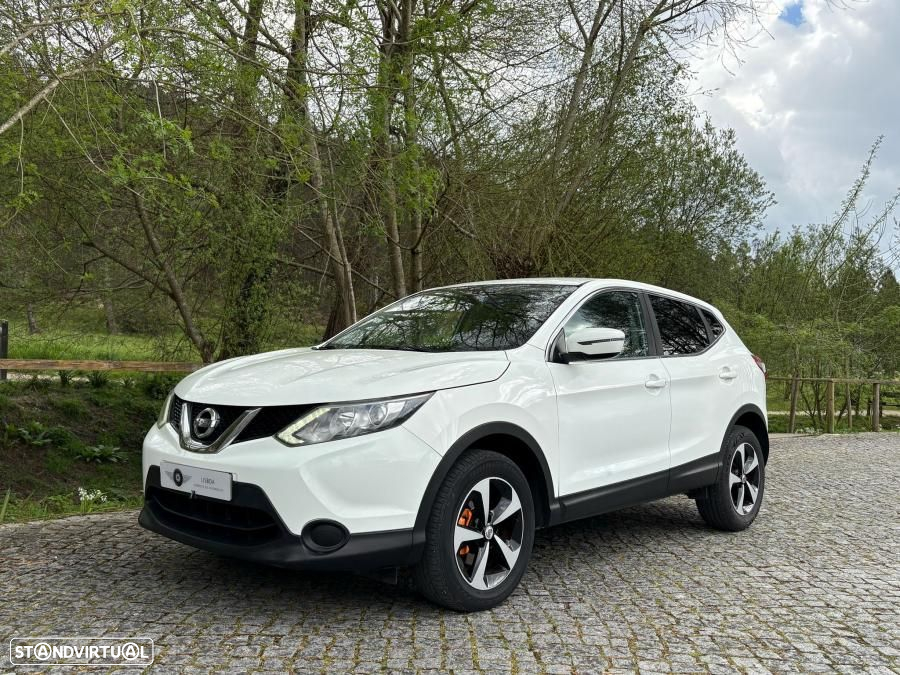 Nissan Qashqai 1.5 dCi Tekna Premium 17 - 8