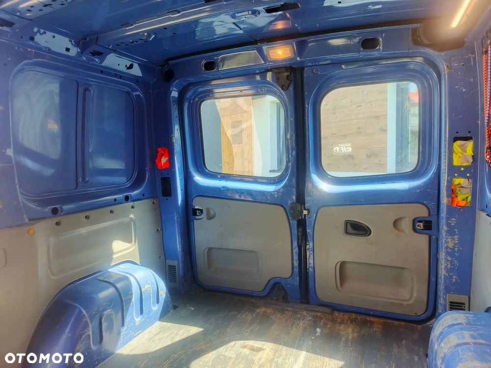 Renault Trafic - 19