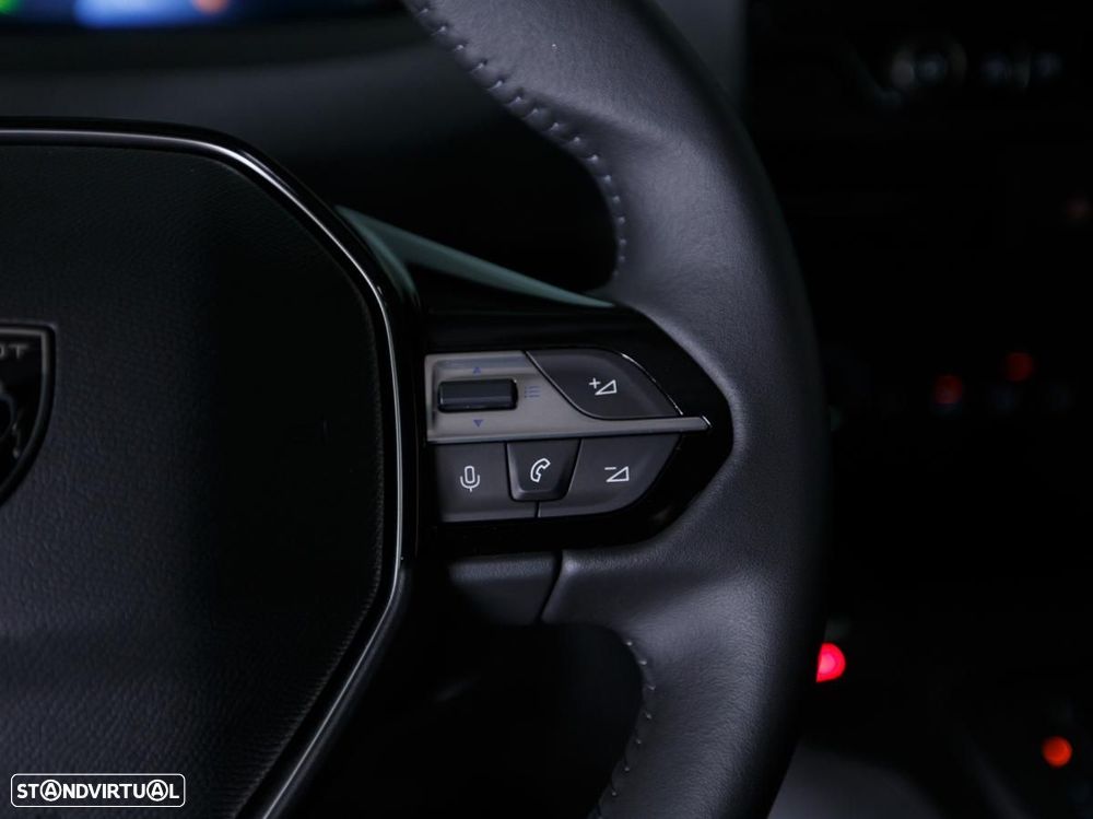 Peugeot e-Rifter 50 kWh Long Allure - 14