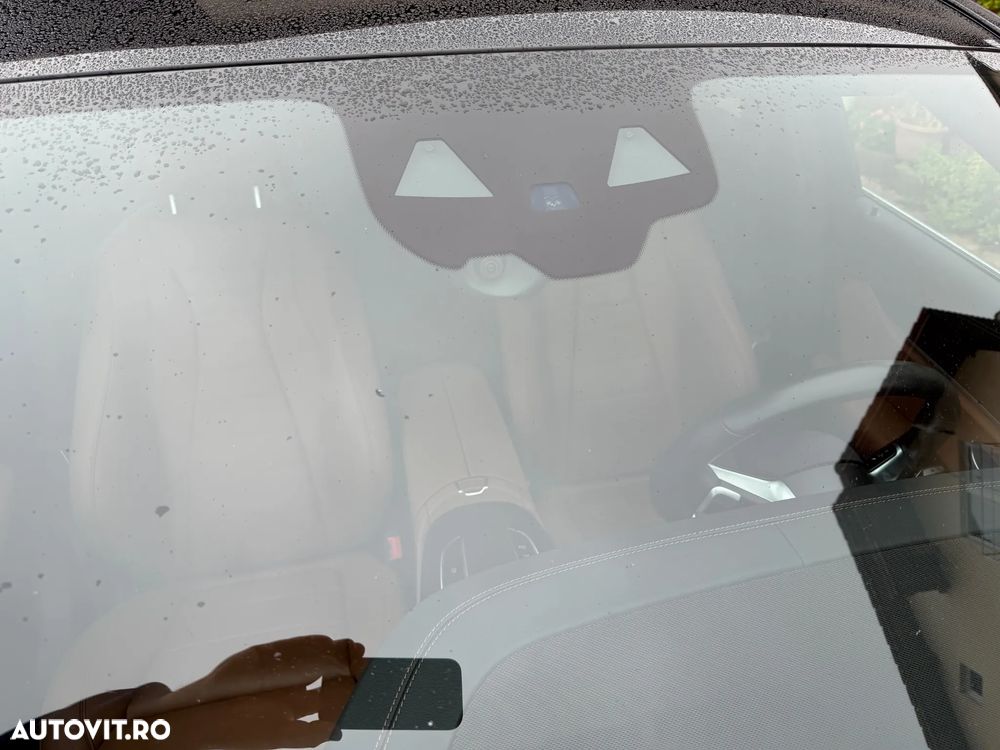 Mercedes-Benz E 300 de Aut. - 15