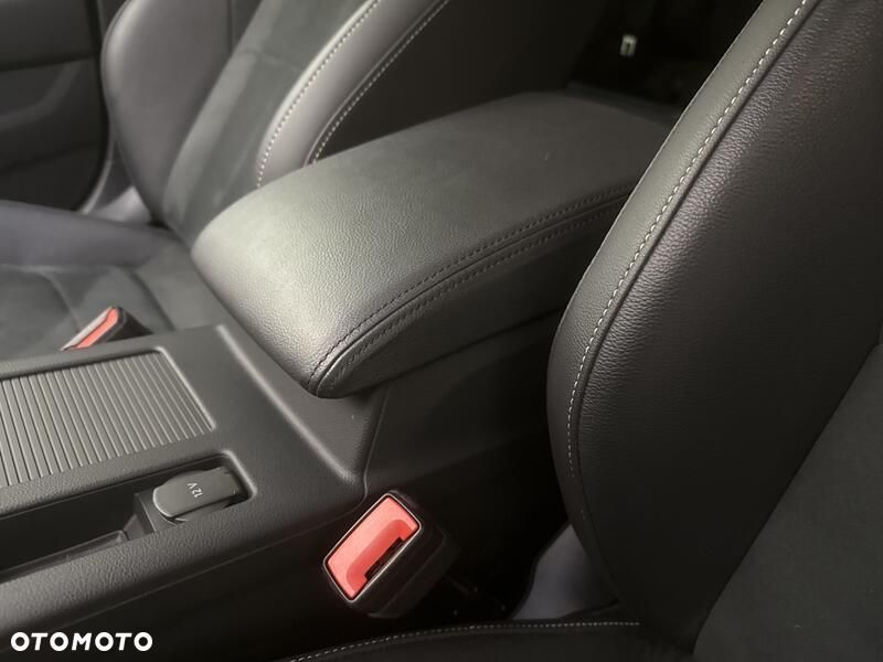Volkswagen Arteon 2.0 TSI Elegance DSG - 17
