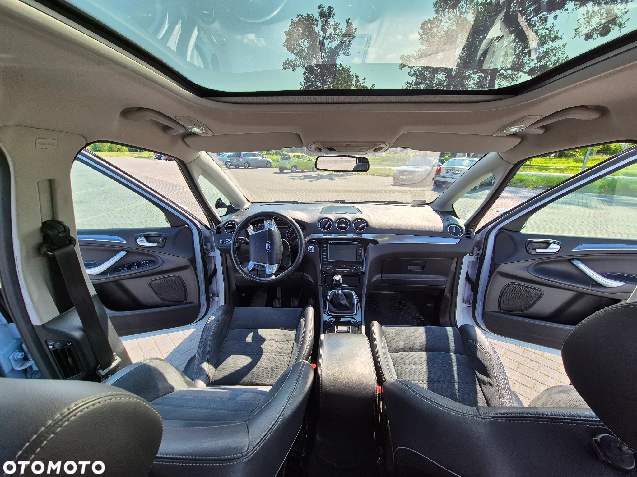 Ford S-Max 2.0 TDCi DPF Titanium - 12